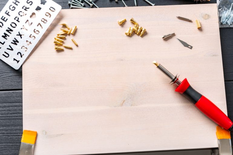 wood burning tool and tips